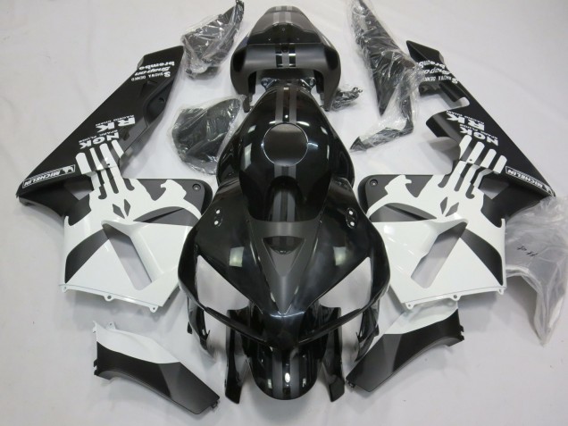 Logo Punisher In Bianco & Nero Opaco 05-06 CBR600RR Carena