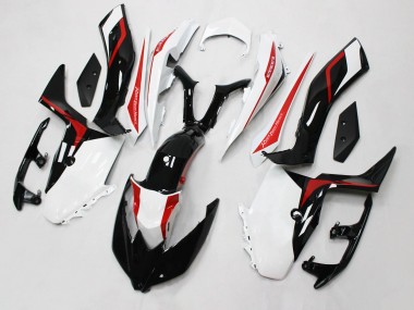 Carena Moto Yamaha XMAX300 2017-2021 - Bianco Rosso Nero Lucido