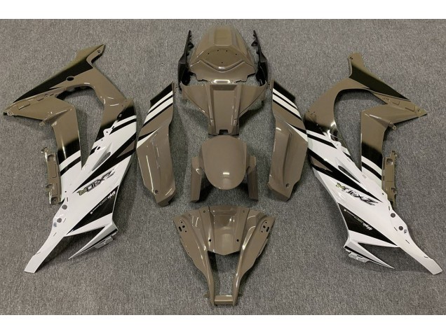 Marrone Lucido & Bianco 11-15 ZX10R Carena Marrone Lucido & Bianco 11-15 ZX10R Carena