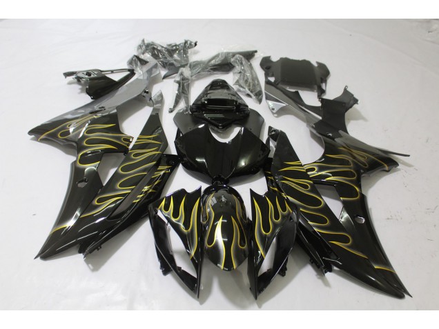 Nero Lucido & Fiamma 08-16 R6 Carena