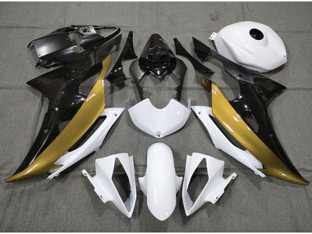 Oro Personalizzato In Bianco & Nero 08-16 R6 Carena Oro Personalizzato In Bianco & Nero 08-16 R6 Carena