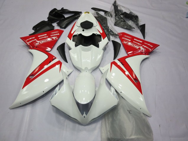 Rosso & Bianco 12-14 R1 Carena Rosso & Bianco 12-14 R1 Carena