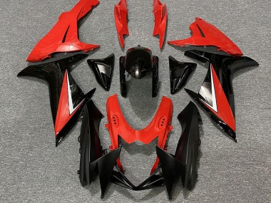 Rosso Lucido & Nero 11-24 GSXR 600-750 Carena