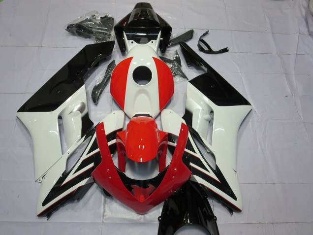 Rosso Nero & Bianco 04-05 CBR1000RR Carena Rosso Nero & Bianco 04-05 CBR1000RR Carena