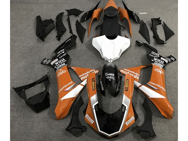Stile Logo Arancione Lucido 15-19 R1 Carena Stile Logo Arancione Lucido 15-19 R1 Carena