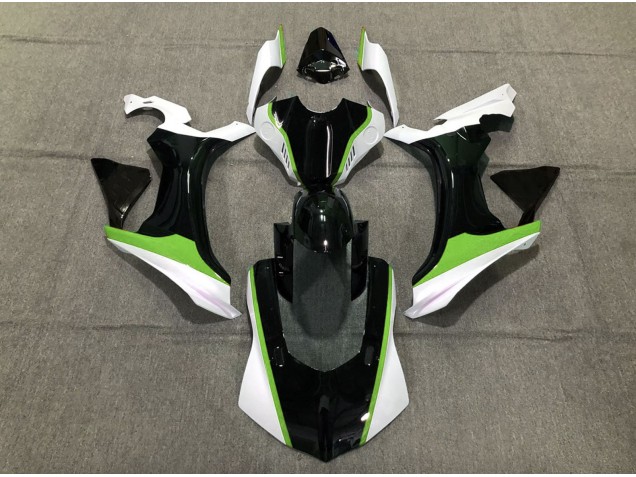 Verde Nero & Bianco 15-19 R1 Carena Verde Nero & Bianco 15-19 R1 Carena
